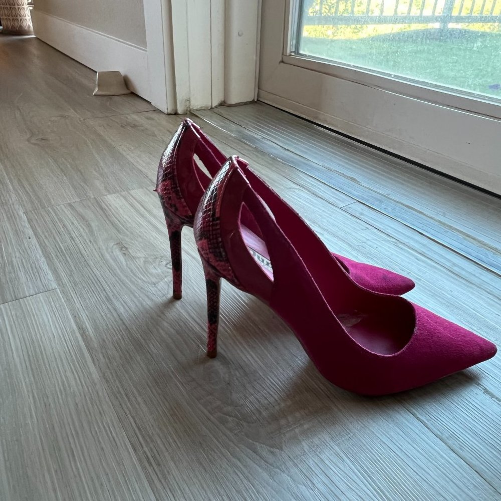 Pink heels